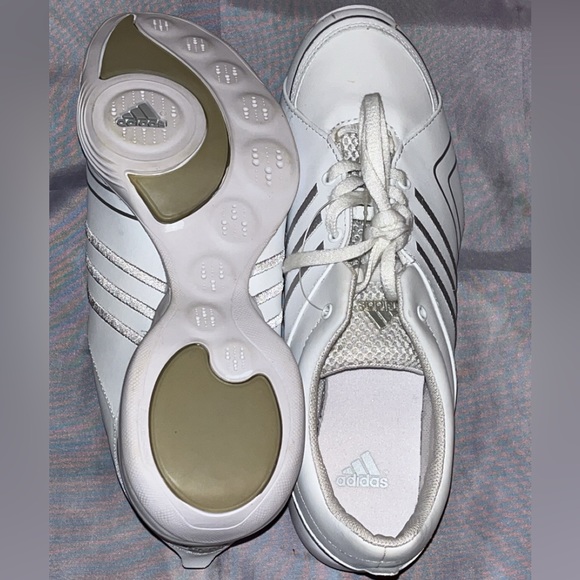 adidas Shoes - Adidas cheer flyer shoes
